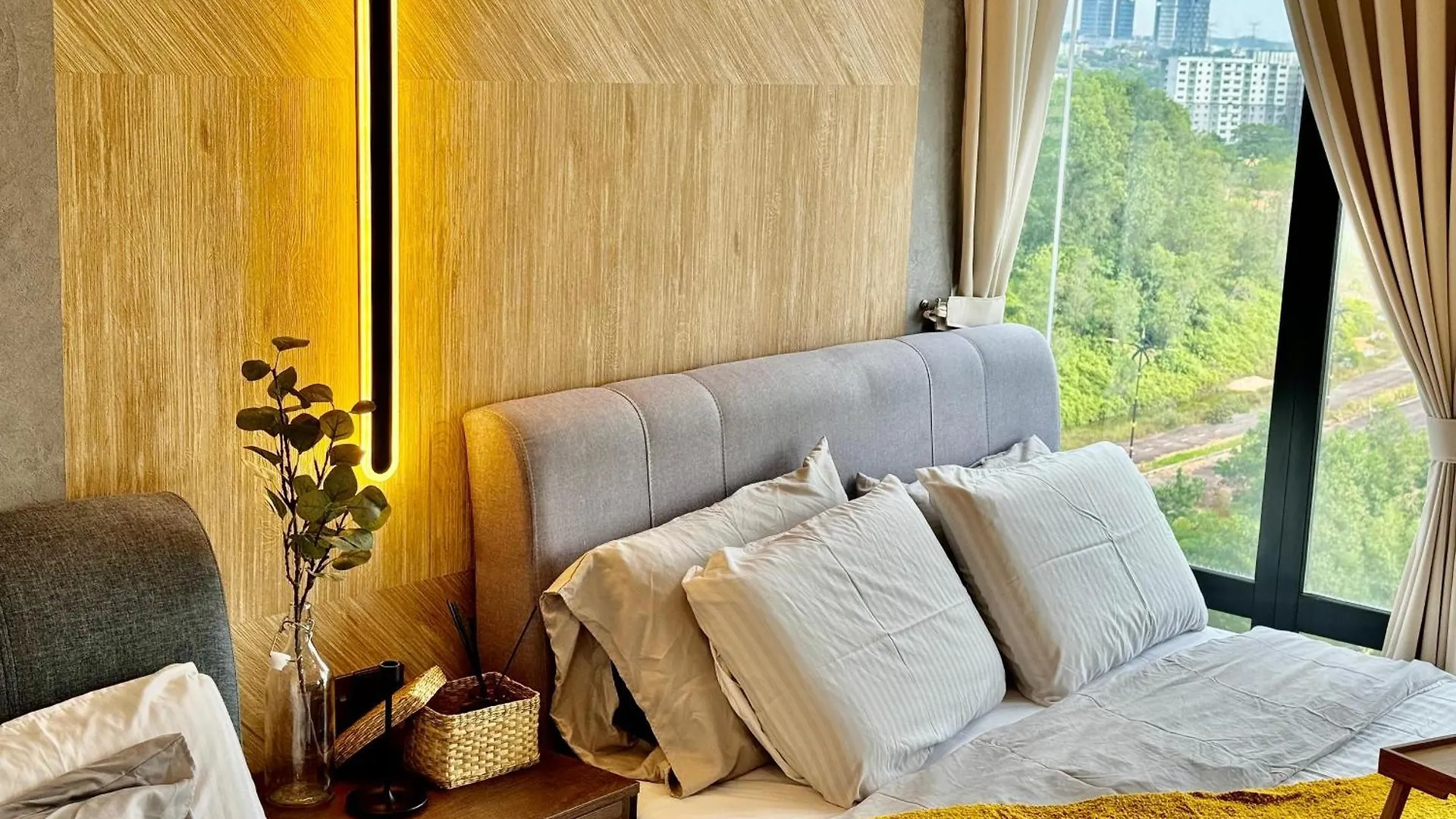 Mosaic Southkey Midvalley Johor Bahru 0*,